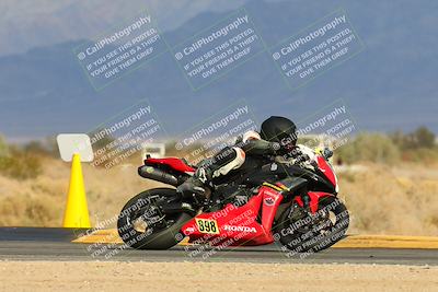 media/Feb-08-2025-CVMA (Sat) [[fcc6d2831a]]/Race 11-Amateur Supersport Open/